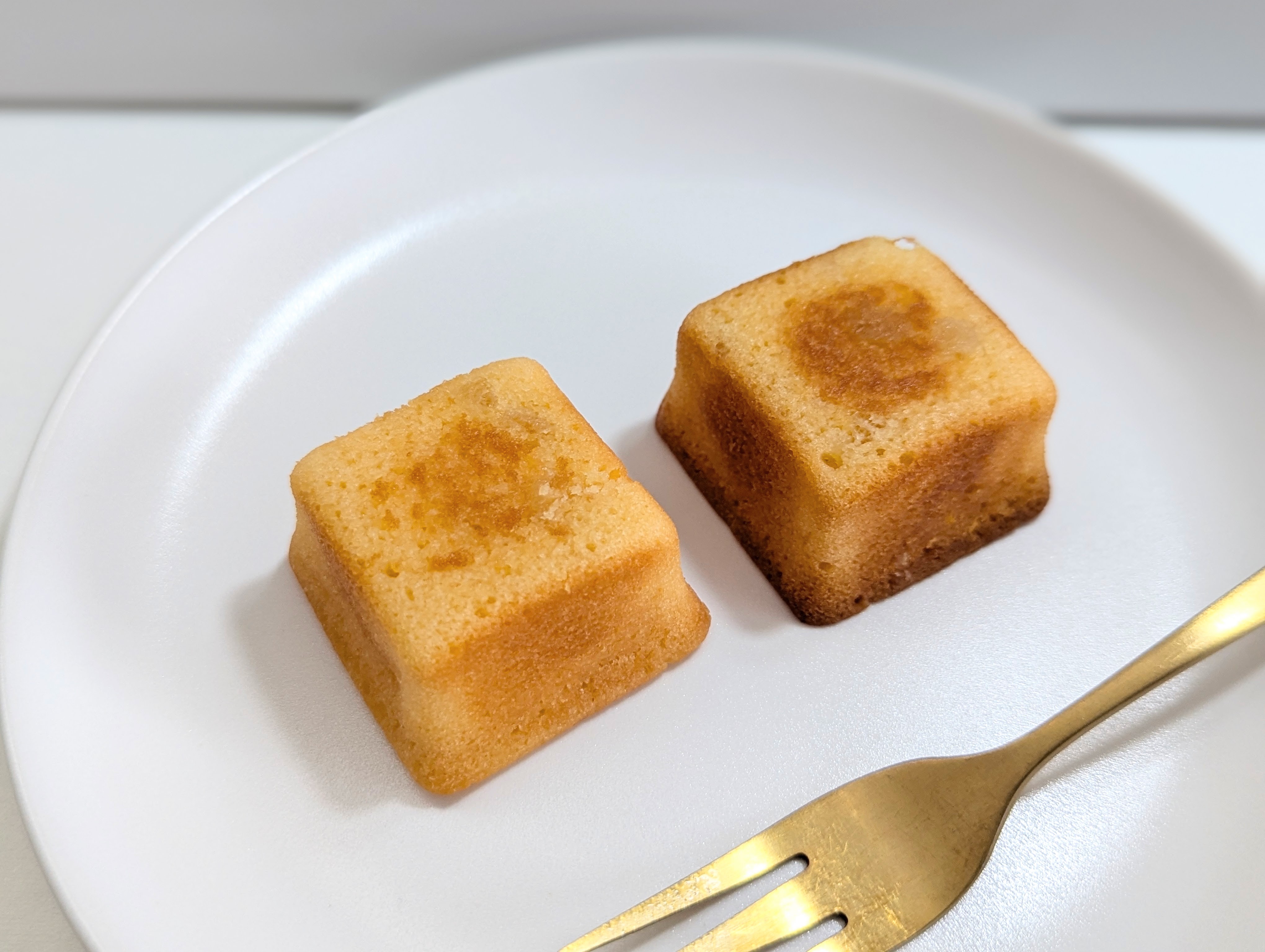キューブケーキ　レモンチーズ (9)